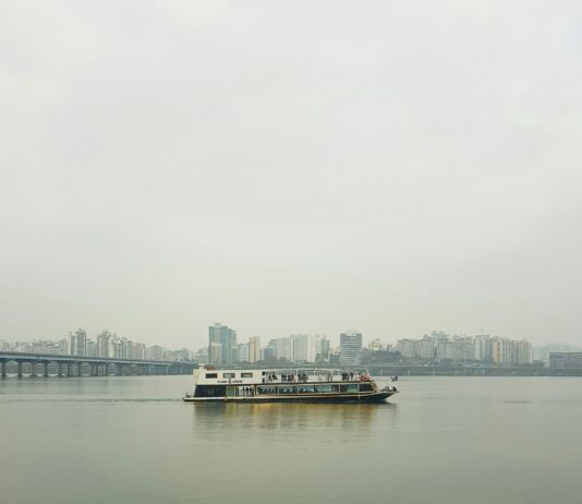 봄 나들이철 맞아 유람선 등 선박 안전사고 특별안전점검